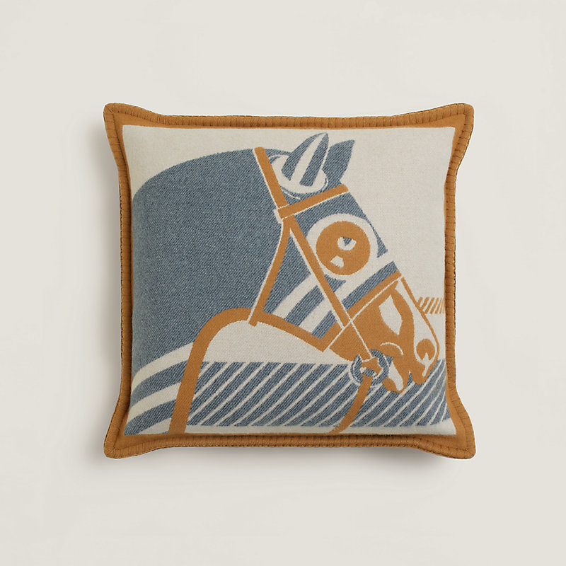 Cheval a la Couverture pillow | Hermès USA